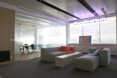 Przestrzeń biurowa 3