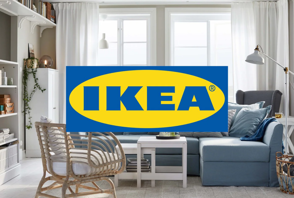 Obraz logo Ikea pokazujący również ich meble