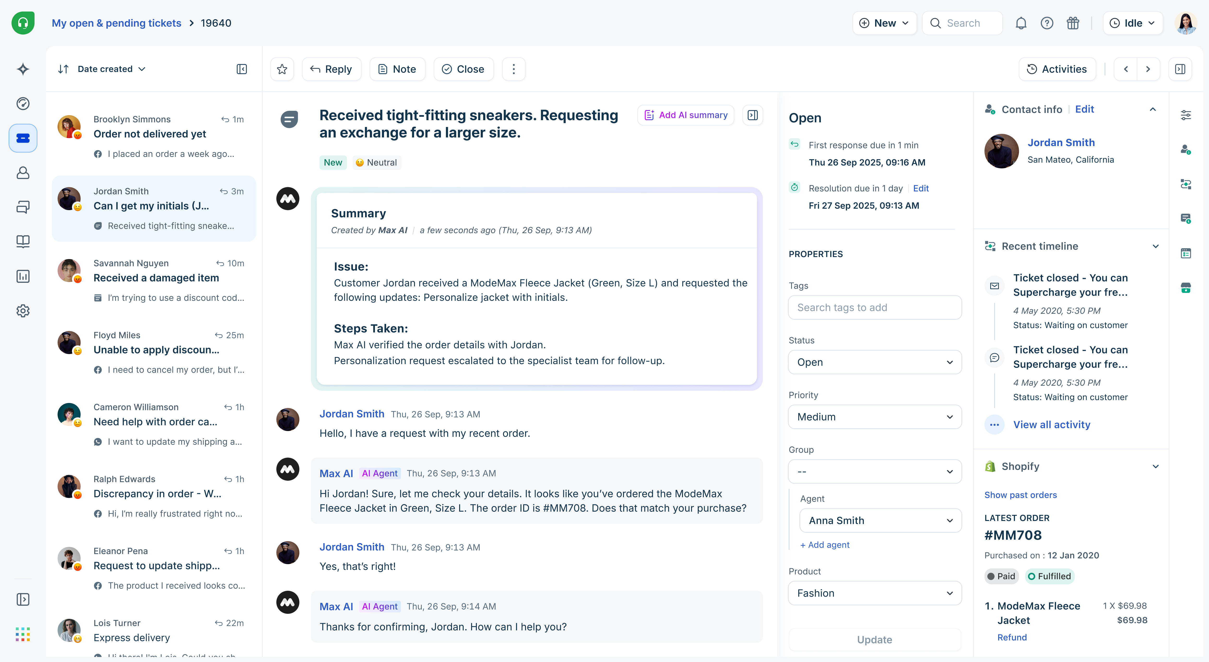 Widok listy zgłoszeń Freshdesk z kolumnami priorytetu i statusu