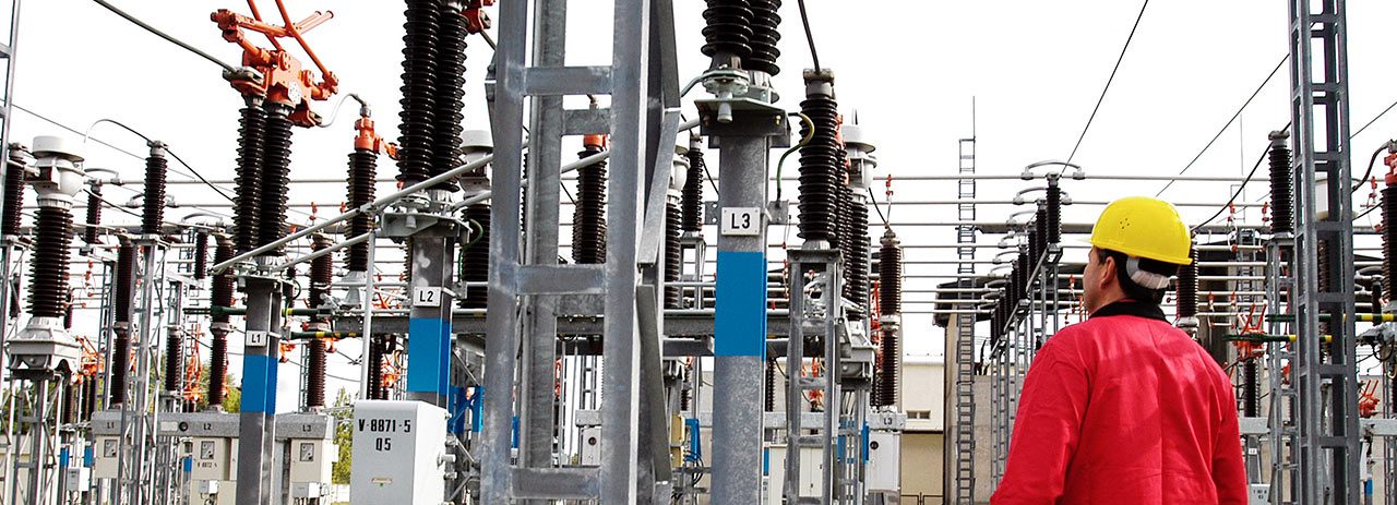 Zespół obsługi klienta ZSE korzystający z LiveAgent