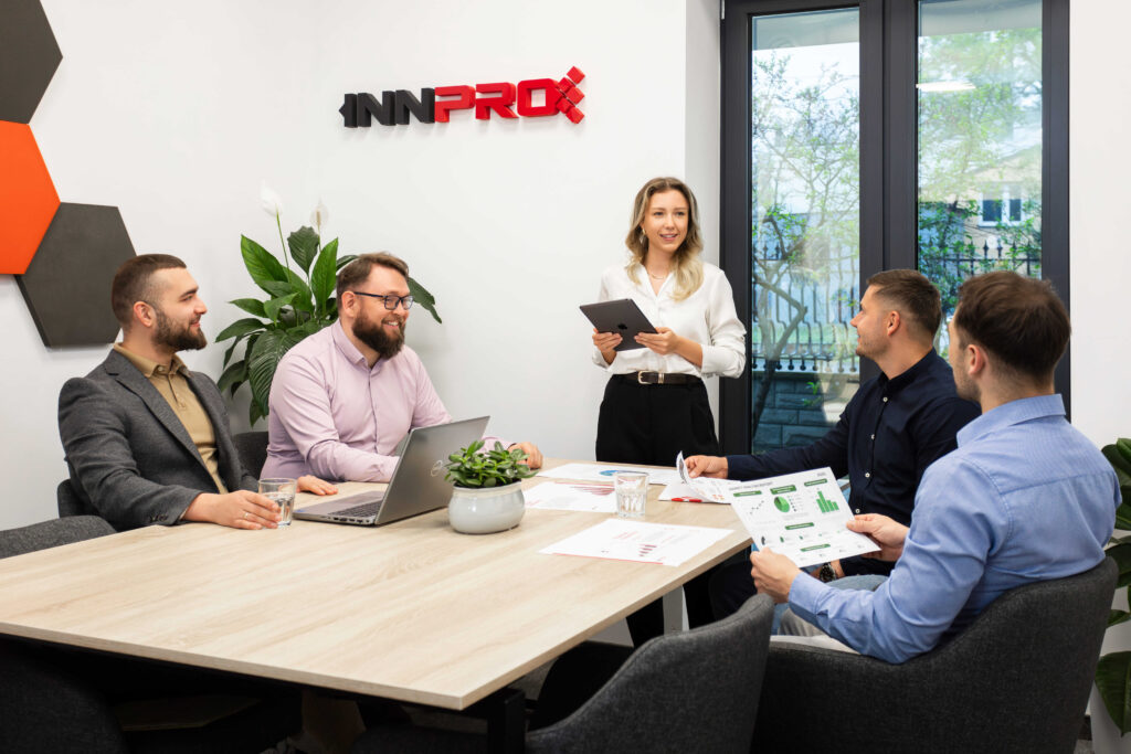 Zespół INNPRO w biurze
